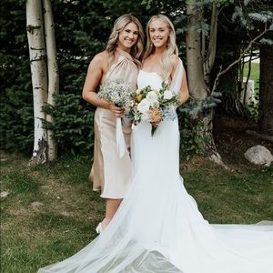 Jasmine Halter Midi Dress - Champagne Lux